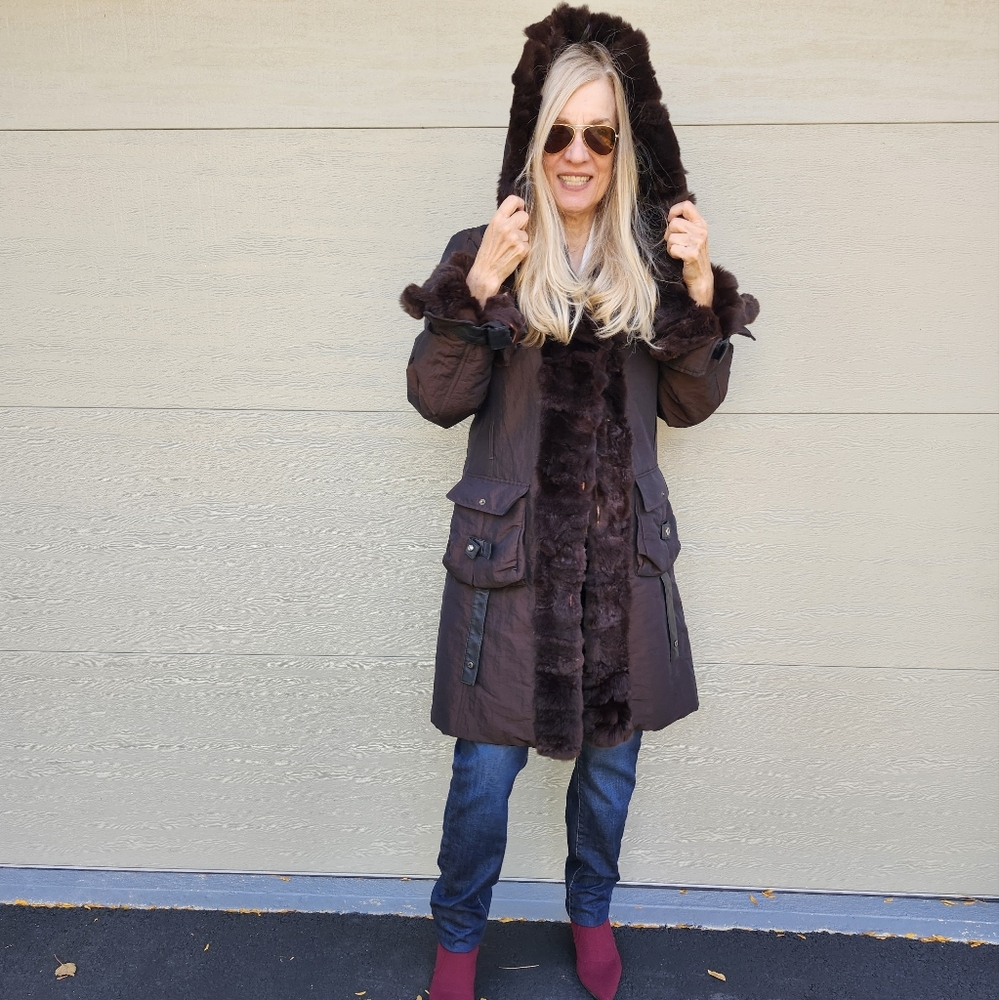 Vintage Bugatteli Brown Rex Rabbit Trimmed Fashion Coat, Medium, $75 - Picture 8 of 17